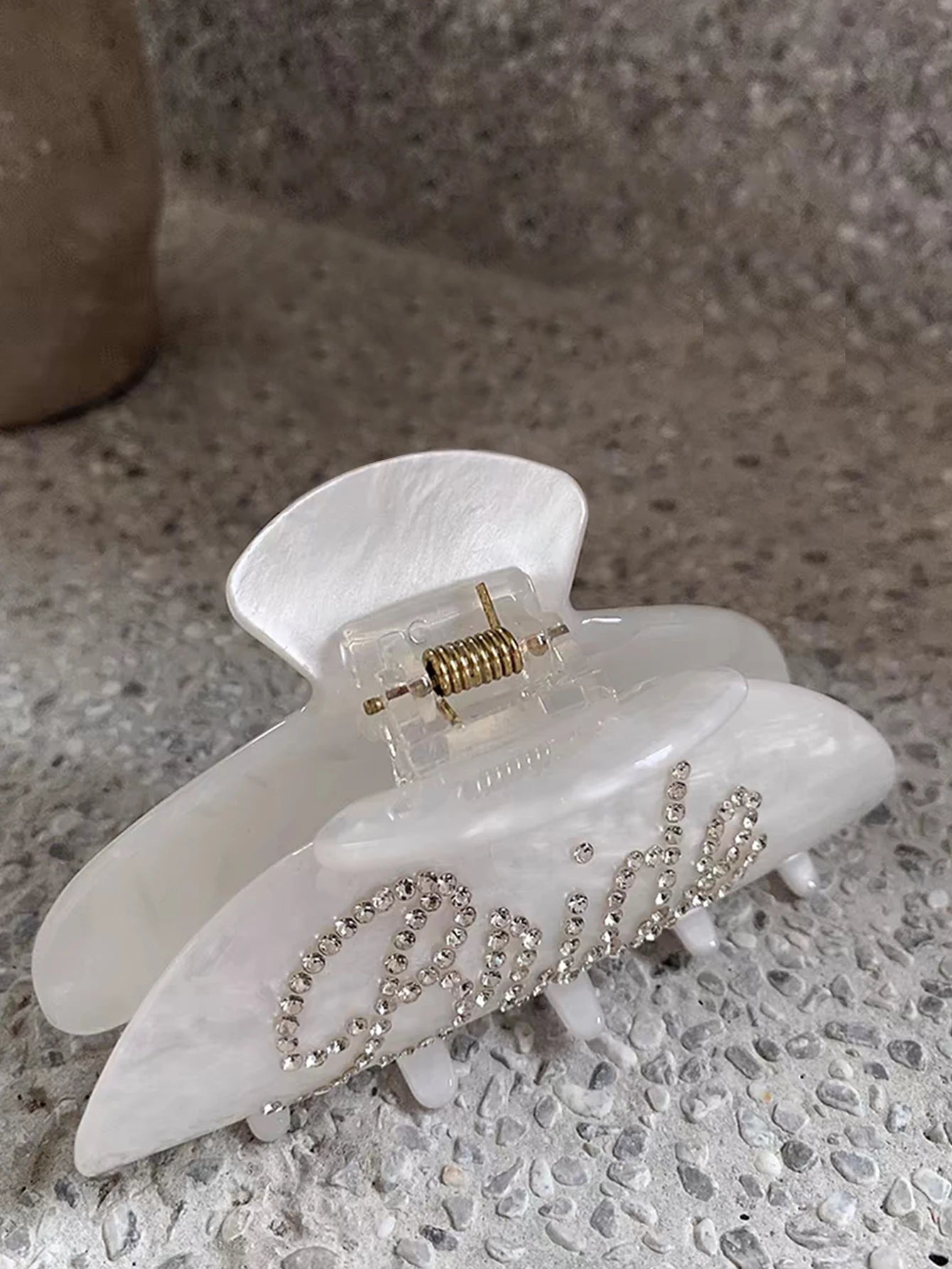 1 Pcs Bride Hair Claw Clip,White Acrylic Hair Clip,Rhinestone Bride